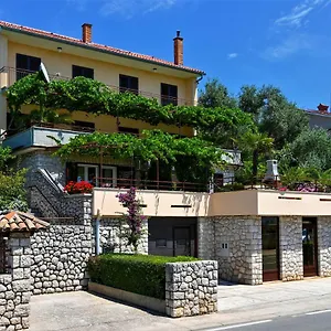 Lara Mali Lošinj